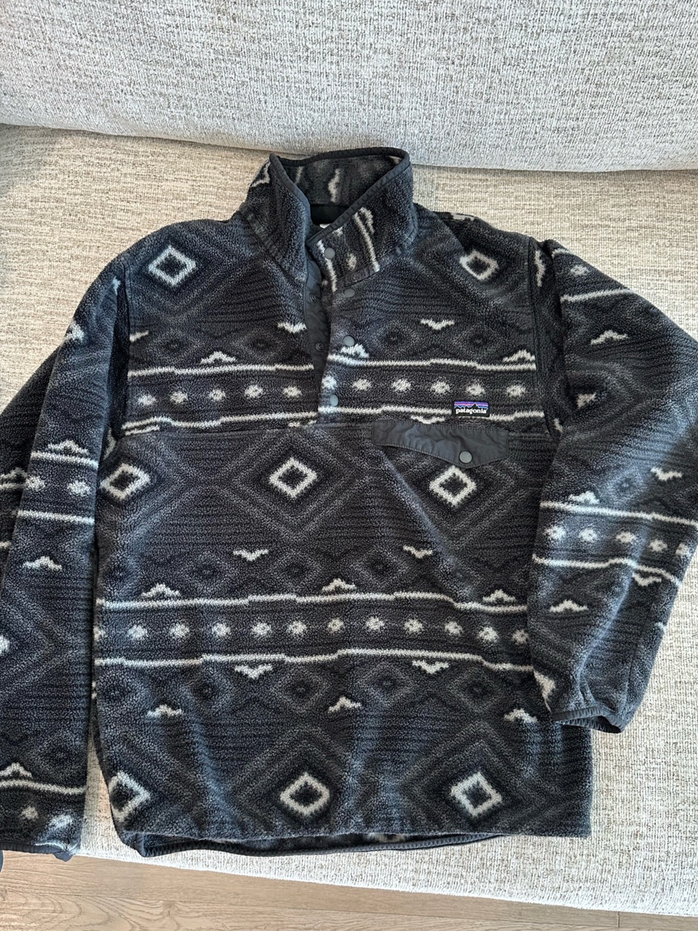 Patagonia Black & White Patterned Zip-Up Fleece